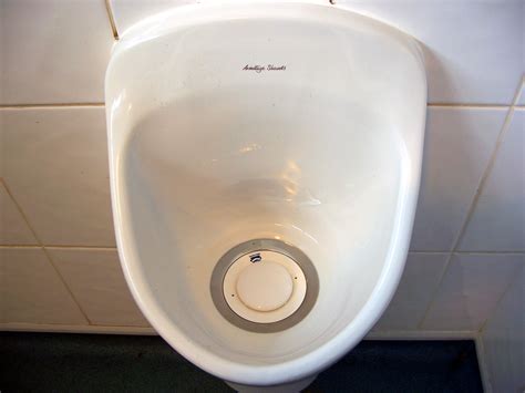 Filewaterless Urinal Armitage Shanks Uk Wikipedia