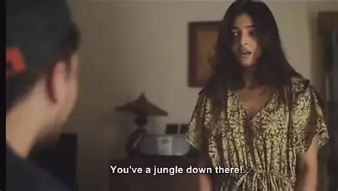 印度女演员 Rhea Chakraborty 小瓶裸体视频 Xhamster