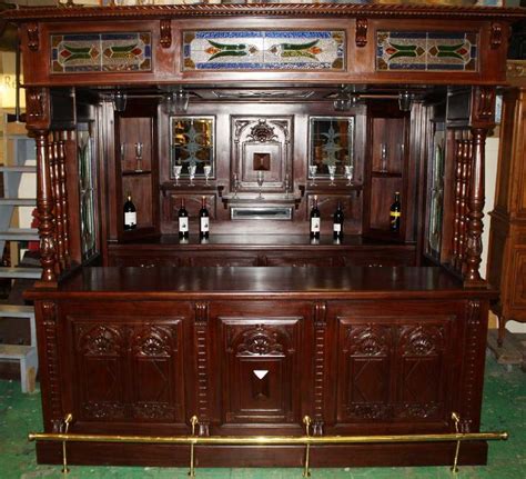 Mahogany Canopy Pub Bar With Stained Glass Panels