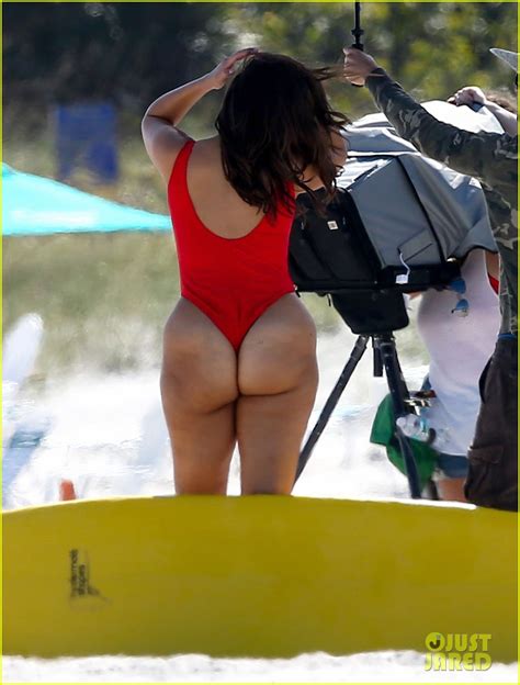 Ashley Graham Gets Cheeky For Baywatch Themed Shoot Photo 3868662 Photos Just Jared