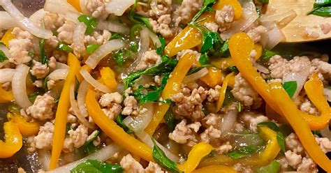Learn all about habanero peppers including their origin, spiciness, shape, and flavor. Thai Chicken with Basil/ Gai Pad Prik Grapao- Top Thai Dish