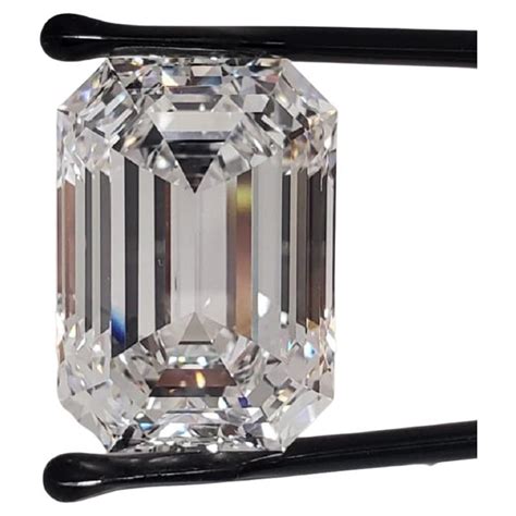 Type Iia Golconda D Colour Gia Certifield 6 Carat Emerald Cut Diamond