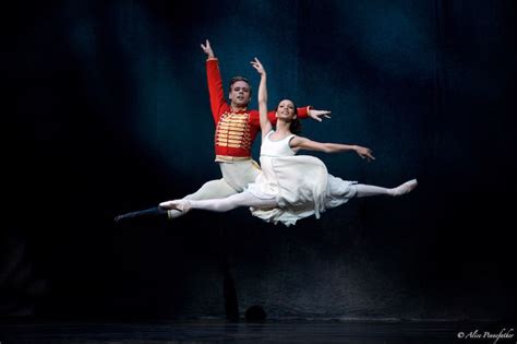 Самые новые твиты от francesca hayward (@1stmunch): The Royal Ballet's Nutcracker: a Photo Gallery | Royal ...
