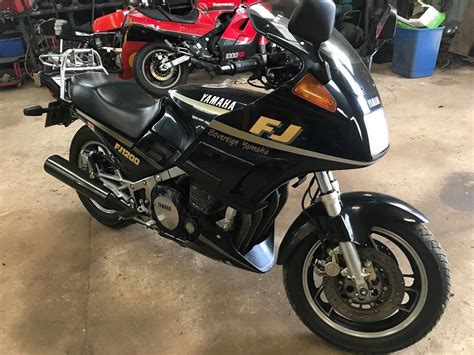 Yamaha's fj1200 is a survivor because it is an intelligent machine, one with wisdom tempered by fire. eBay: 1989(F) YAMAHA FJ1200 IN BLACK,VERY TIDY BIKE ...