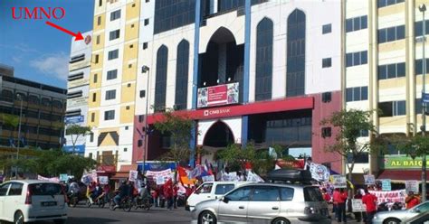 Bank islam is located at denai alam, 40160 shah alam, selangor, malaysia, near this place are: AKAR UMBI: Provokasi NUBE Bila Pilih Untuk Berpiket Di ...