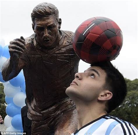Lionel Messi Statue Unveiled In Buenos Aires Argentina Photos