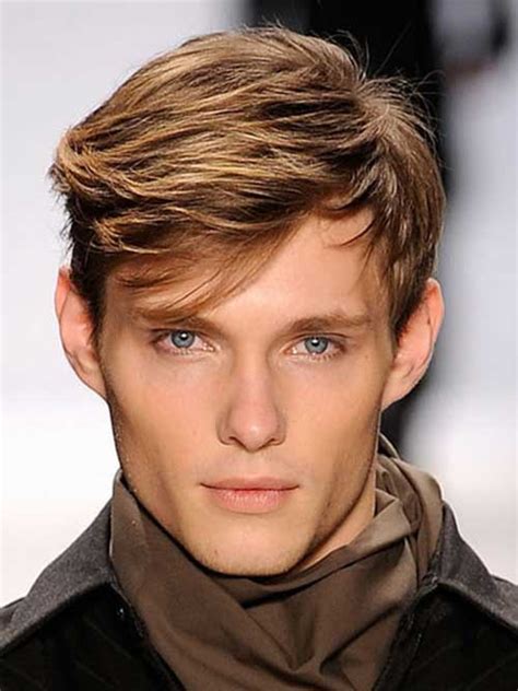 On that note, you can use layers for spicing up pretty much any hairstyle. 15 Guys with Straight Hair | The Best Mens Hairstyles & Haircuts