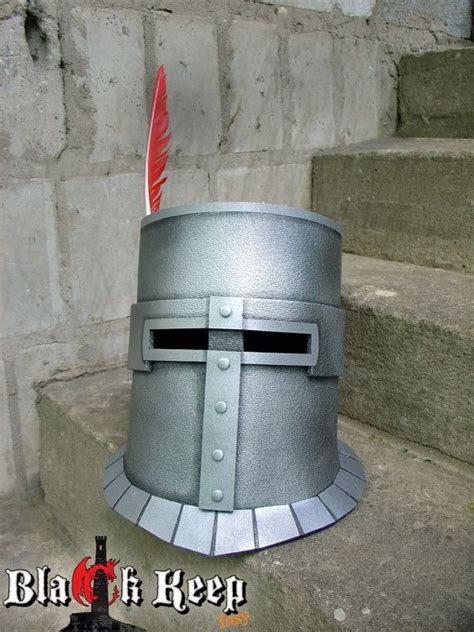 During my recent first play throught of dark souls i met the character solaire of astora. Sunlight helmet cosplay | Etsy | Dark souls, Cosplay, Helmet