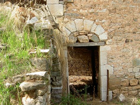 Συμπλήρωσε τη φόρμα και δες σε 1' πόσα μπορείς να εξοικονομήσεις από την ασφάλιση του αυτοκινήτου σου συγκρίνοντας την αγορά. ΓΙΑΝΝΗΣ Δ.ΛΥΡΑΣ: ΑΡΧΙΤΕΚΤΟΝΙΚΗ ΚΛΗΡΟΝΟΜΙΑ .ΣΚΑΛΕΣ ΔΙΑΦΟΡΩΝ ...