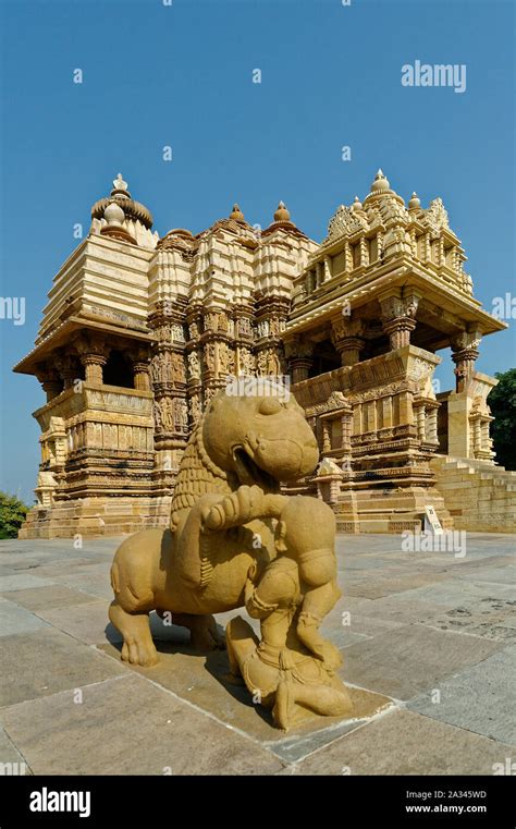 Ancient Chitragupta Temple Khajuraho Stock Photo Alamy