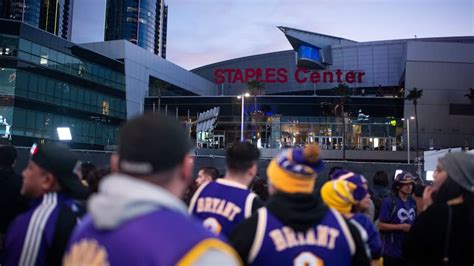 Lakers spieler lakers spieler tot lakers spieler tod lakers spieler 2019 lakers spieler gestorben spieler aller altersklassen werden lustige spiele unserer sammlung, wie fireboy and watergirl lieben. Nach dem Tod von Kobe Bryant: NBA verschiebt Lakers-Spiel ...