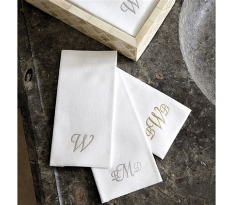 How To Create Powder Rooms That Wow Your Guests With Images Disposable Guest Towels Powder