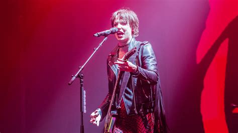 Halestorm Announce Reimagined Ep And Release New Version Of Break In