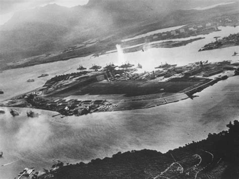 Uss Arizona Pearl Harbor Day Of Infamy Pictures Cbs News