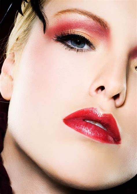 25 Amazing Makeup Ideas With Red Lipstick Pretty Designs
