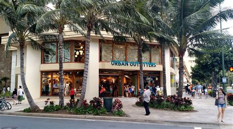 Urban Outfitters Opens At Waikiki Hyatt Tasty Island