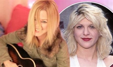 Mary Lou Lord Calls Courtney Love A C In Facebook Rant Daily