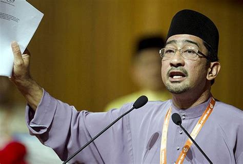 Zahid hamidi letak jawatan!??/ kejutan terbesar zahidi hamidi dan umno pontian. Mesyuarat MKT UMNO: Ahmad Zahid perlu berjiwa besar, letak ...