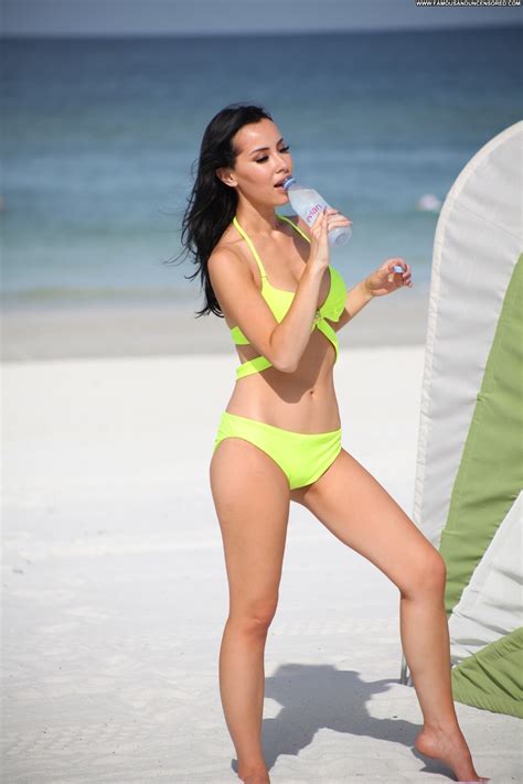 Replies Miami Beach Celebrity Beautiful Babe Posing Hot Bikini Beach Sexy Stunning Hot Videos