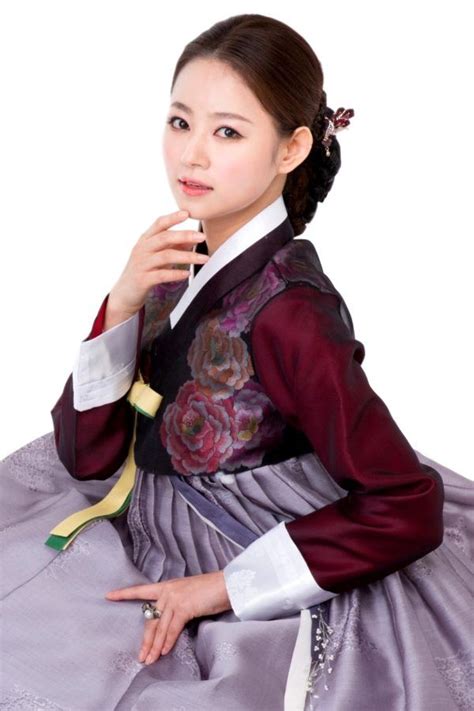 Middle Aged Women Part 2 Fashion Hanbok Korean Hanbok