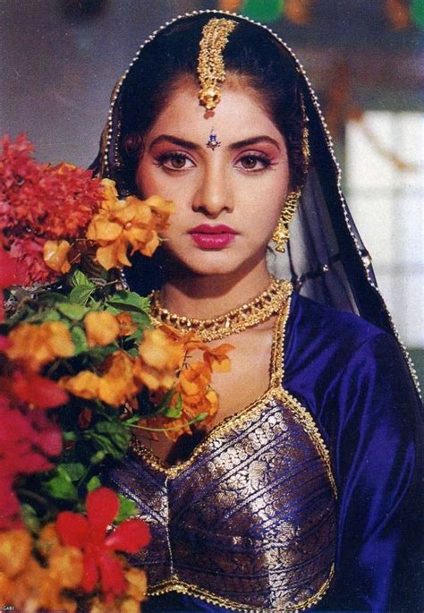 Divya Bharti Photo Bollywood Cinema Vintage Bollywood Bollywood