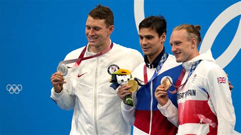2021 Olympics Swimmers Wonder Whether Russian Gold Medalist Is Doper