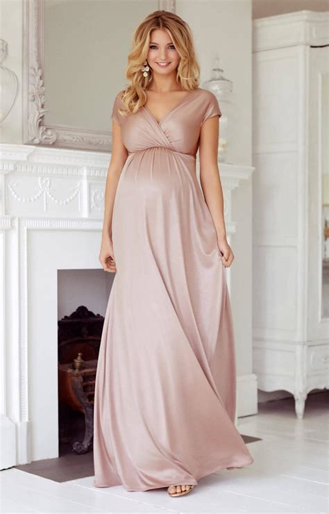 31 Best Maternity Bridesmaid Dresses For Pregnant Bridesmaids Uk Uk