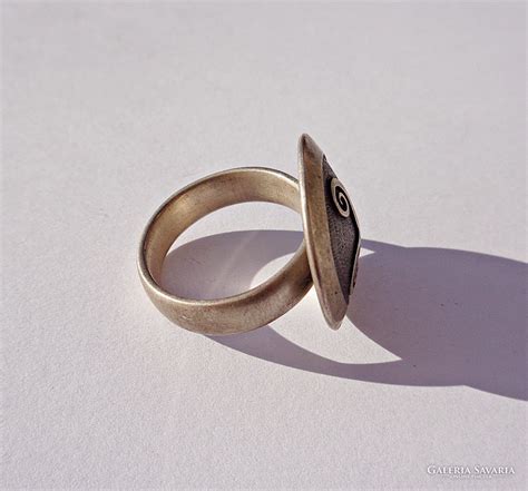 Nagy kerek fejű mintás gyűrű - Ékszer | Galéria Savaria online piactér ...