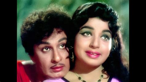 Digital Pictures Of Mgr Jayalalitha Starred Adimaipen Movie Gallery
