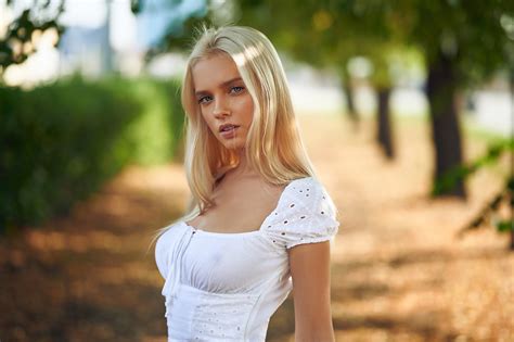 Women Model Blonde Long Hair Looking At Viewer Nipples Through Clothing Women Outdoors