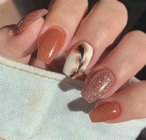 25 Trendy Fall Nail Designs Youll Love 2022autumn Nail Designs