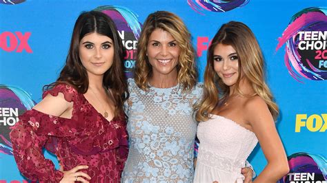 College Admissions Scandal Graduate From Olivia Jade School Hits Back