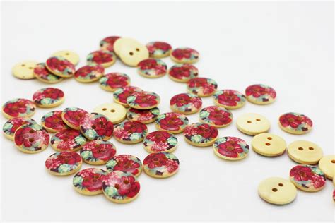 Red Flower Wood Button Vintage Floral Button Coat Button Etsy