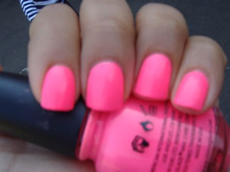 Nail Loopy China Glaze Shocking Pink Neon And Crackle