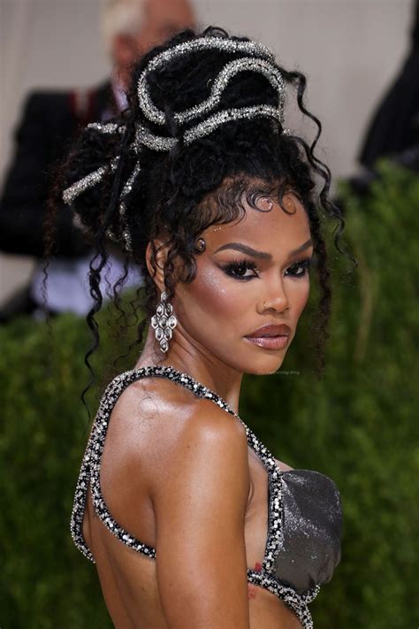 Teyana Taylor Shows Off Her Boobs And Legs At The 2021 Met Gala In Nyc 4 Photos Thefappening