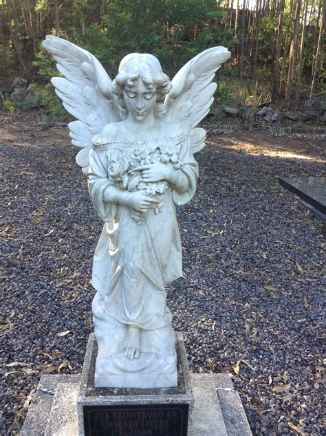 Beautiful Angel Garden Sculpture Outdoor Decor Beautiful