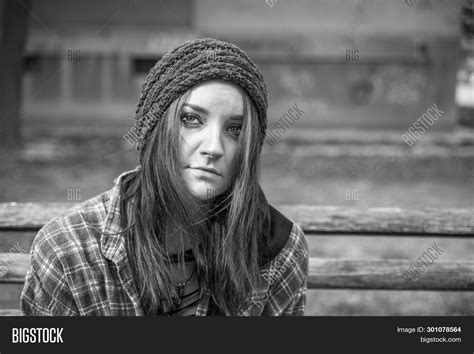 Homeless Girl Young Image And Photo Free Trial Bigstock