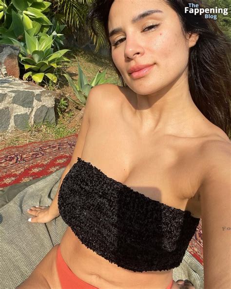Diane Guerrero Sexy And Topless 25 Photos Thefappening