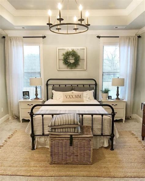 Farmhouse Glam 53 Farmhouse Style Master Bedroom Farmhouse Bedroom