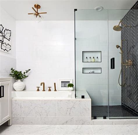 34 Fabulous Modern Master Bathroom Design Ideas Magzhouse