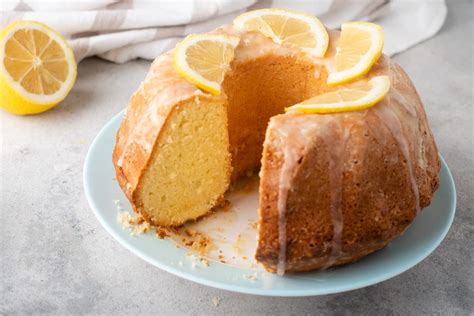 Paula Deen S Lemon Sour Cream Pound Cake Recipe