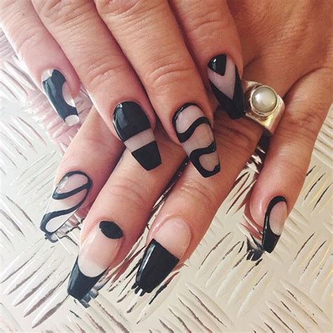 Unbelievably Cool Abstract Nail Art Ideas