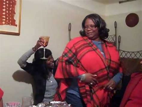 Mom Gives Daughter Xmas Lap Dance Youtube