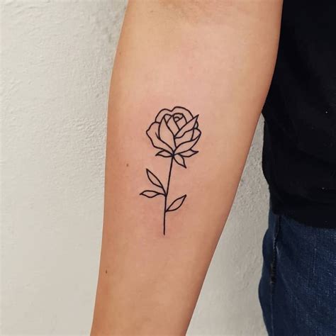 Lbumes Imagen De Fondo Dedo Tatuaje Tattoo De Rosa En El Dedo Actualizar Kenh Dao Tao