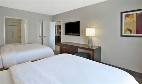 Embassy Suites Columbus Airport Hotel Rooms And Suites