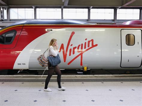 Virgin Trains Mocking A Customer Complaint On Twitter Business Insider