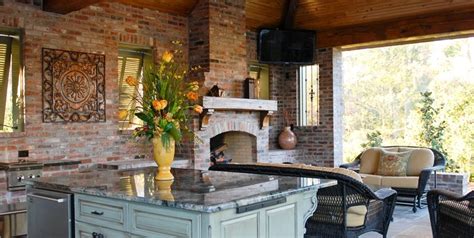 High End Outdoor Kitchen In Louisiana Landscaping Network