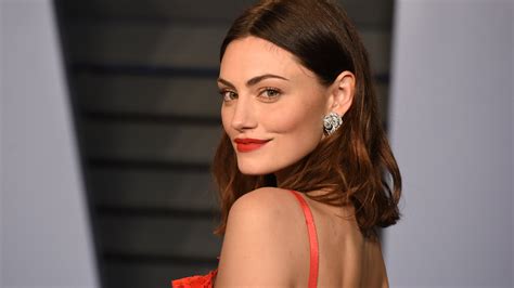 Maybe you would like to learn more about one of these? The $450 Facial Roller Phoebe Tonkin Swears By