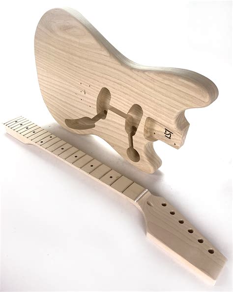 Prefabricated kits are an excellent choice for all those people who are starting in the world of lutheria or simply by hobby. Pit Bull Guitars DMS-1 Short Scale DIY Electric Guitar Kit (American Ash body) | eBay