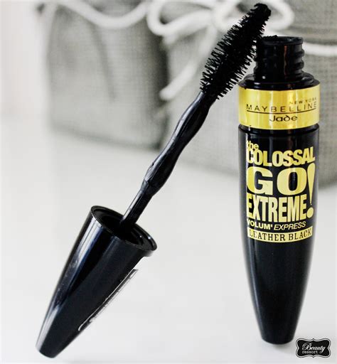 Maybelline Colossal Go Extreme Leather Black Mascara Beautyressort